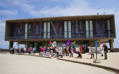 The insult of inviting a warmonger to visit Milwaukee’s War Memorial