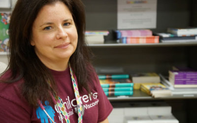 Reach Out and Read Program features culture relevant books for diverse Milwaukee children