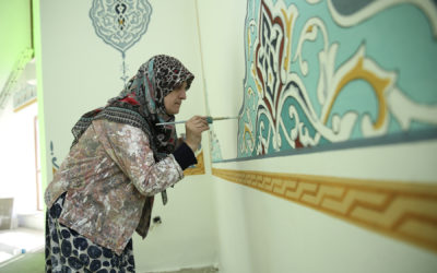 Woman completes late husband’s unfinished Islamic Calligraphy in Mosque