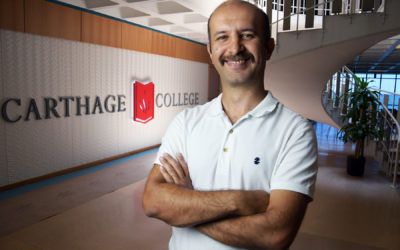 Professor Teaches about Islam in Popular Classes at Carthage College