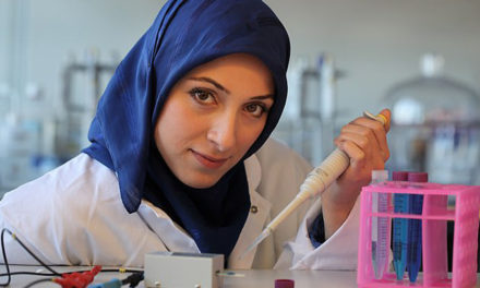 Muslim Scientist’s New Tool Can ‘Listen to Bacterial Communicate’ to Curb Infections