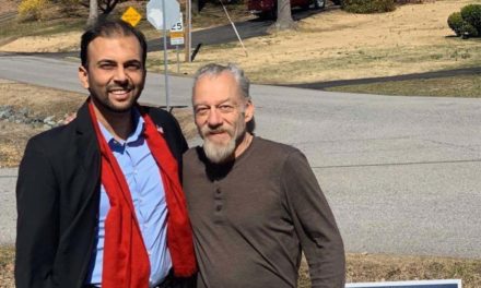 Muslim candidate responds to hateful message with kindness