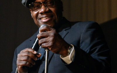 Acclaimed comic to perform at the MMWC 10th Anniversary Gala