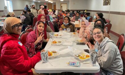 Milwaukee area teens turn out to befriend Afghan refugees