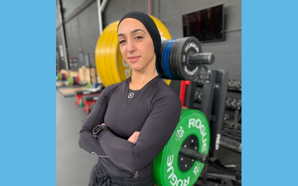 Weightlifter petite, and powerful, News