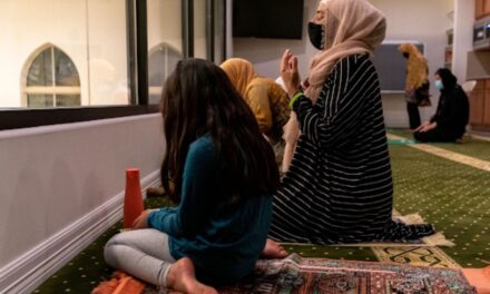 Ramadan: How to Be an Ally For Muslims During the Holy Month
