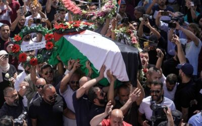 Thousands mourn slain journalist Shireen Abu Akleh as Palestinians call for accountability