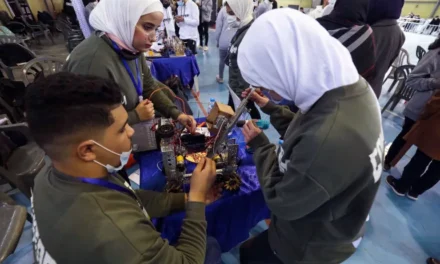 Can young robotics fans unite a troubled Libya?