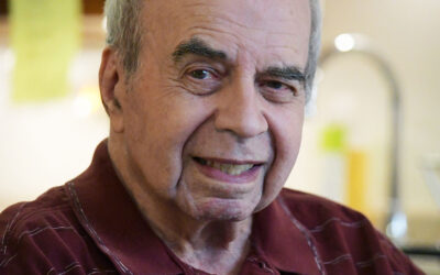 World-class Milwaukee photographer shatters Muslim stereotypes to honor her father