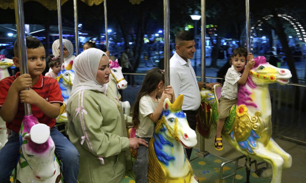 Islam is the fastest growing religion in the world, new study shows