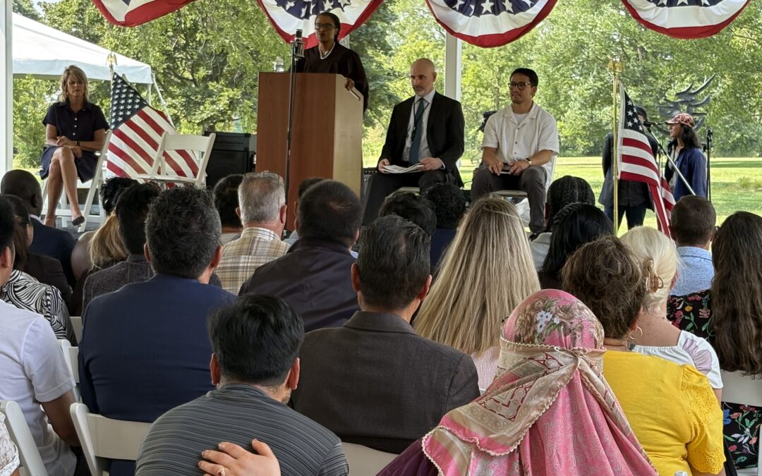 New citizens naturalized and celebrated at Lynden Sculpture Garden