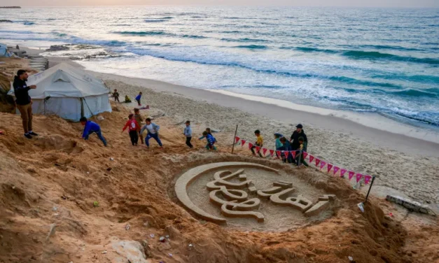 Amid destruction, loss, Gaza clings to Ramadan traditions with resilience